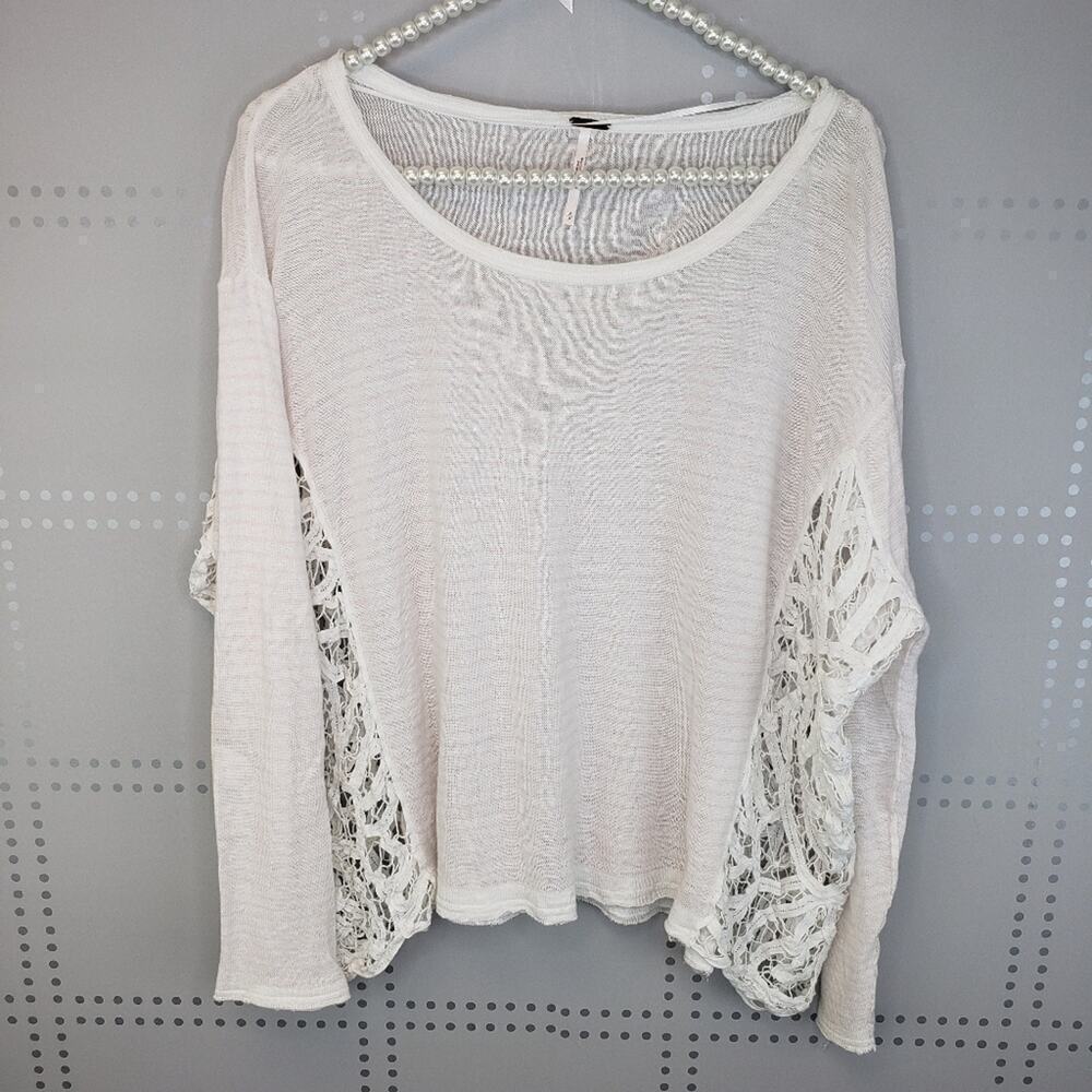 Free‎ People Pink Striped Top with Lace sides panel SZ S - Picture 4 of 8